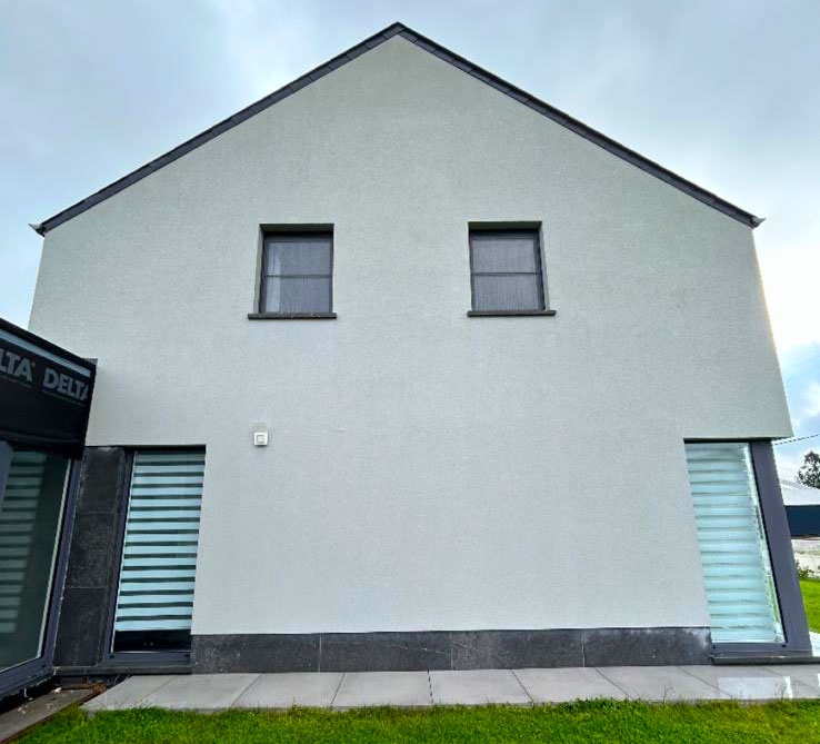 Nettoyage et peinture façade - MAÎTRE COUVERTURE :  artisan peintre sur Paris (75) et l’Île-de-France. Nettoyage, démoussage, traitement anti-mousse, ravalement peinture façade imperméabilisation hydrofuge façade . Intervention dans les meilleurs délais sur Paris (75) et en Île-de-France : L’Essonne (91), la Seine-et-Marne (77), les Yvelines (78), le Val-de-Marne (94) et les Hauts-de-Seine (92). Maître Couverture sur PARAY-VIEILLE-POSTE (91). Par téléphone ou en ligne, Mr David BARNABEAU est à votre écoute pour tous vos projets de nettoyage et ravalement peinture façade.